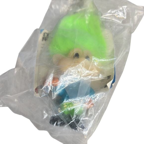 Unopened Burger King Kids Club Glow in the Dark Jaws Troll 1993 New in Package - Picture 2 of 4